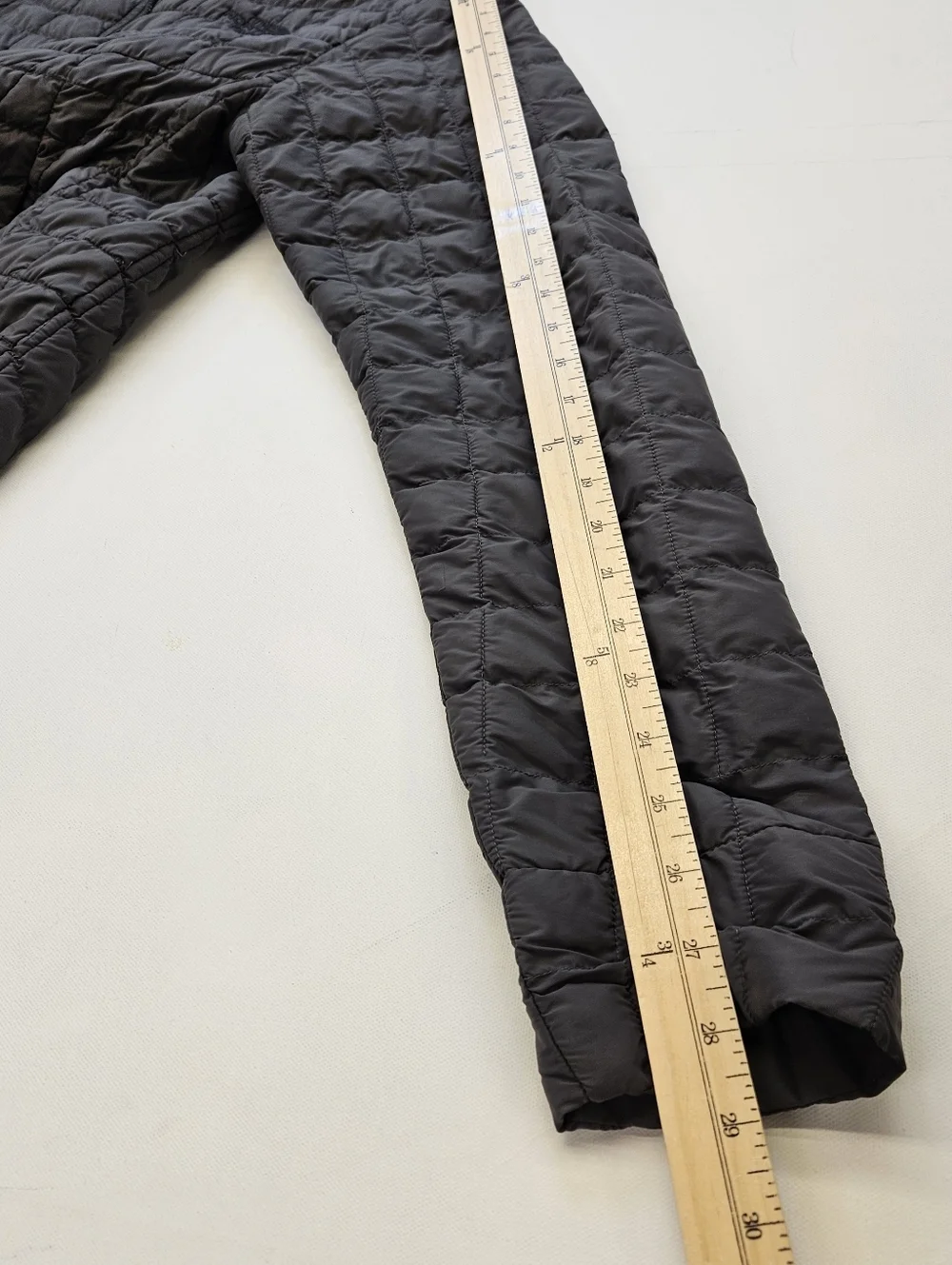 North Face Thermoball Jacket Mens Small Full Zip Quilted Puffer NF0A3JPO Black